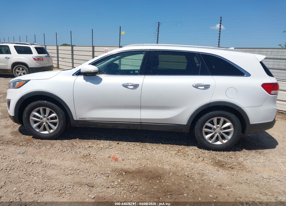 2017 KIA SORENTO 2.4L LX VIN: 5XYPGDA36HG328216