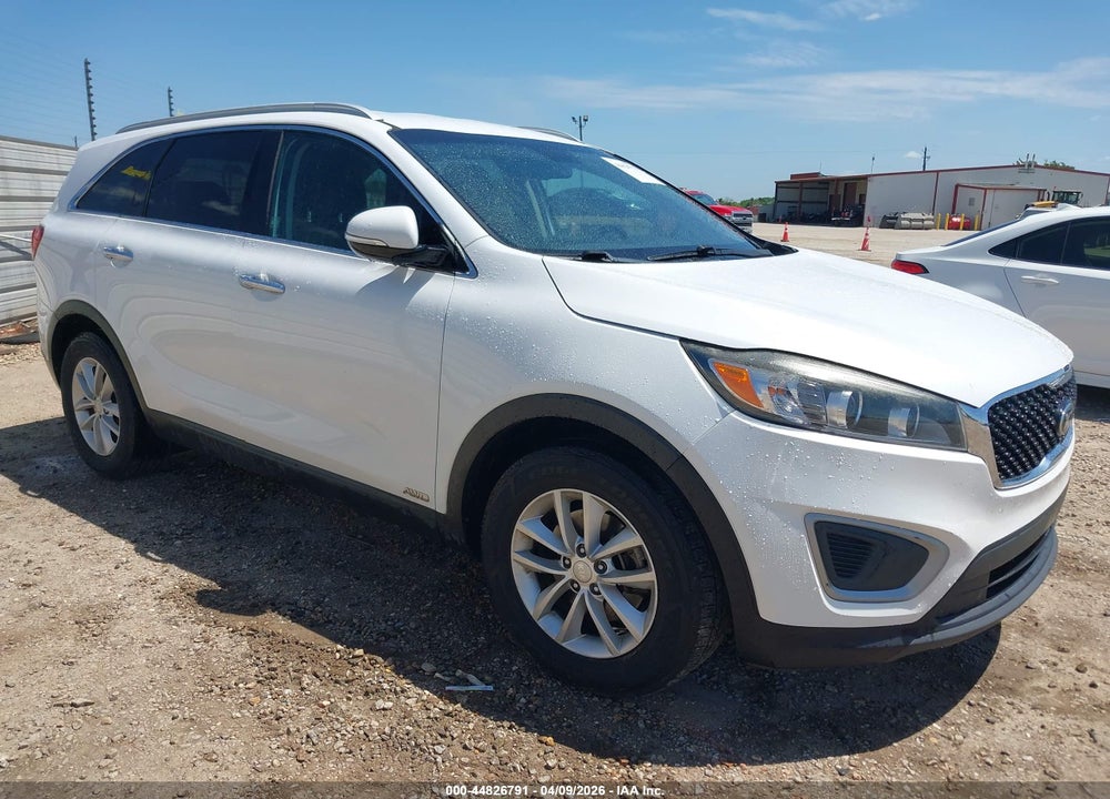 2017 KIA SORENTO 2.4L LX VIN: 5XYPGDA36HG328216