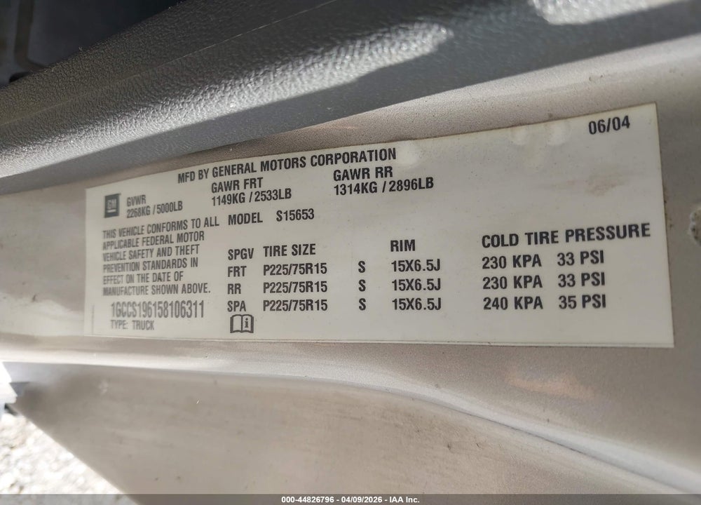 2005 CHEVROLET COLORADO LS VIN: 1GCCS196158106311