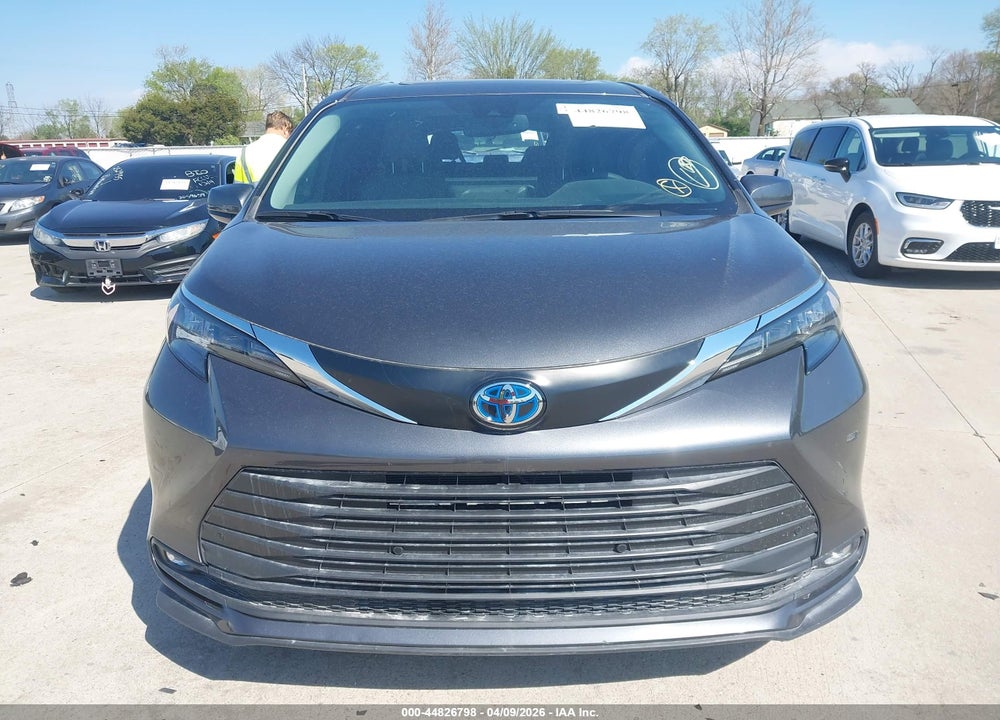 2021 TOYOTA SIEANNA VIN: 5TDYSKFC0SS198833