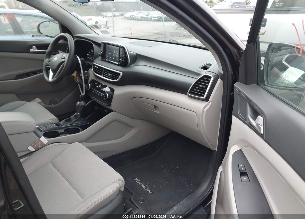 2021 HYUNDAI TUCSON SE VIN: KM8J2CA4XMU370769
