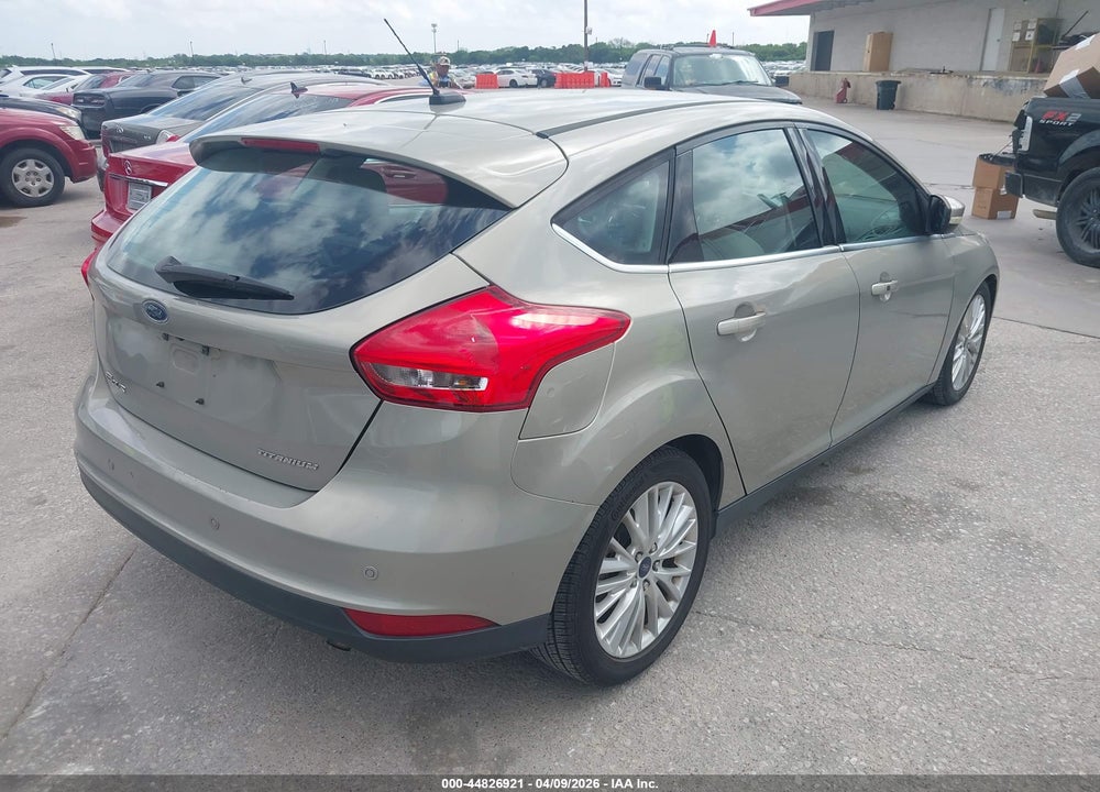 2016 FORD FOCUS TITANIUM VIN: 1FADP3N28GL255857