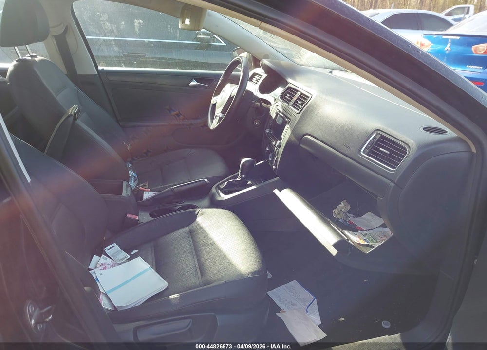 2011 VOLKSWAGEN JETTA 2.5L SE VIN: 3VWDZ7AJXBM377116