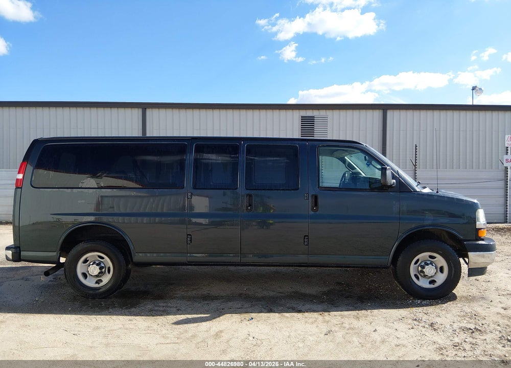 2017 CHEVROLET EXPRESS 3500 LT VIN: 1GAZGPFG1H1274225