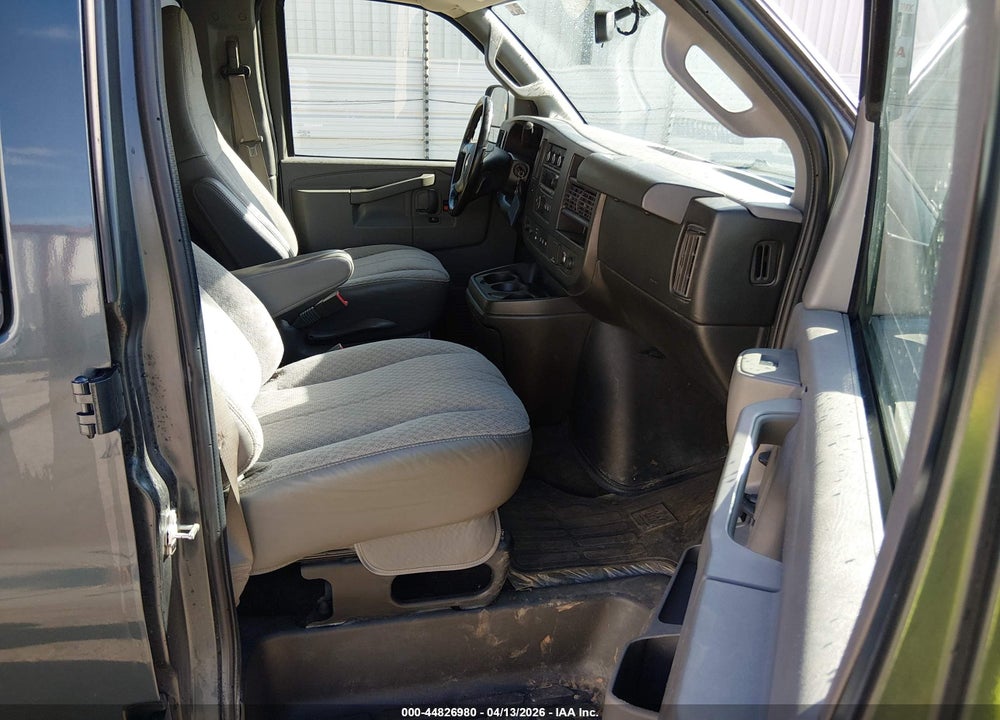 2017 CHEVROLET EXPRESS 3500 LT VIN: 1GAZGPFG1H1274225