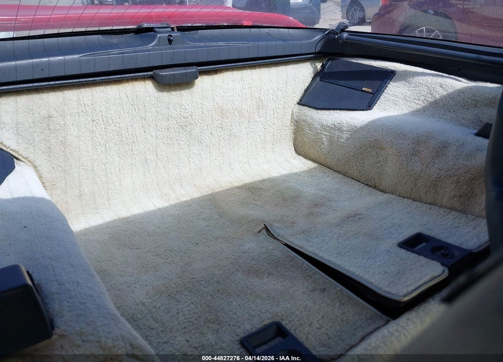 1985 CHEVROLET CORVETTE VIN: 1G1YY0780F5131246