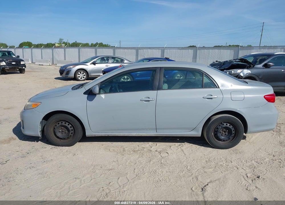 2011 TOYOTA COROLLA LE VIN: 2T1BU4EE4BC579589