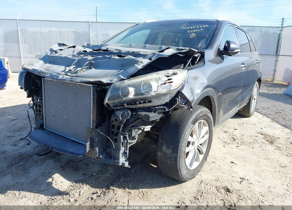 2017 KIA SORENTO 2.4L LX VIN: 5XYPG4A30HG244988