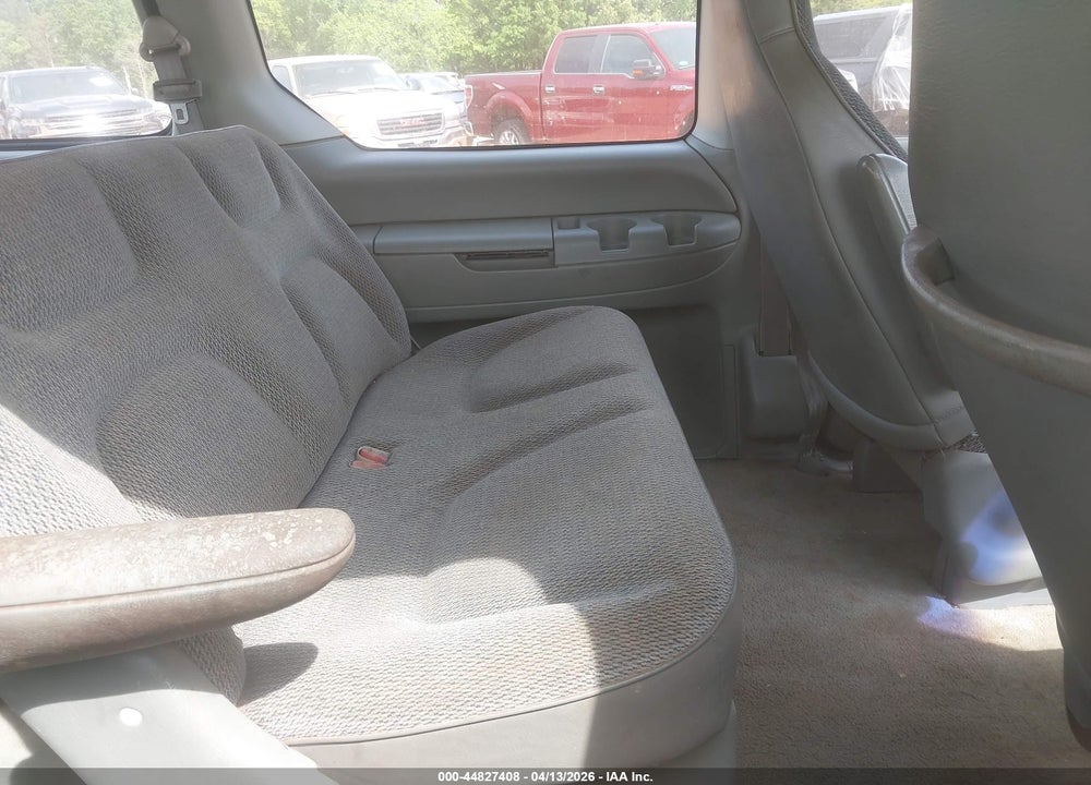 1996 DODGE CARAVAN VIN: 2B4FP2535TR654360