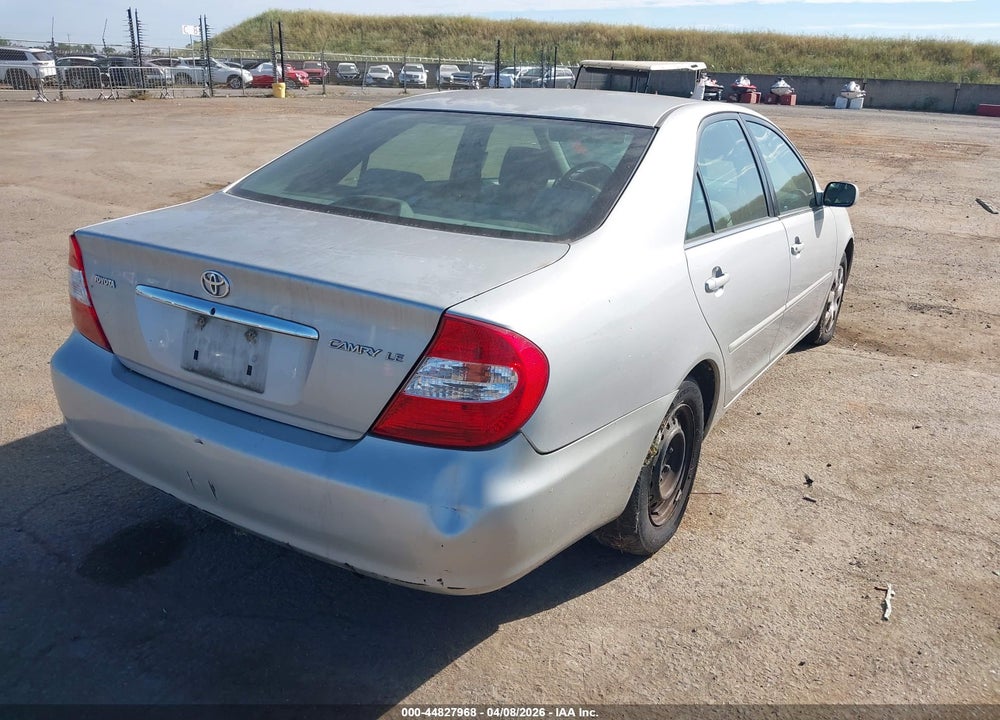 2004 TOYOTA CAMRY LE VIN: 4T1BE32K34U330039