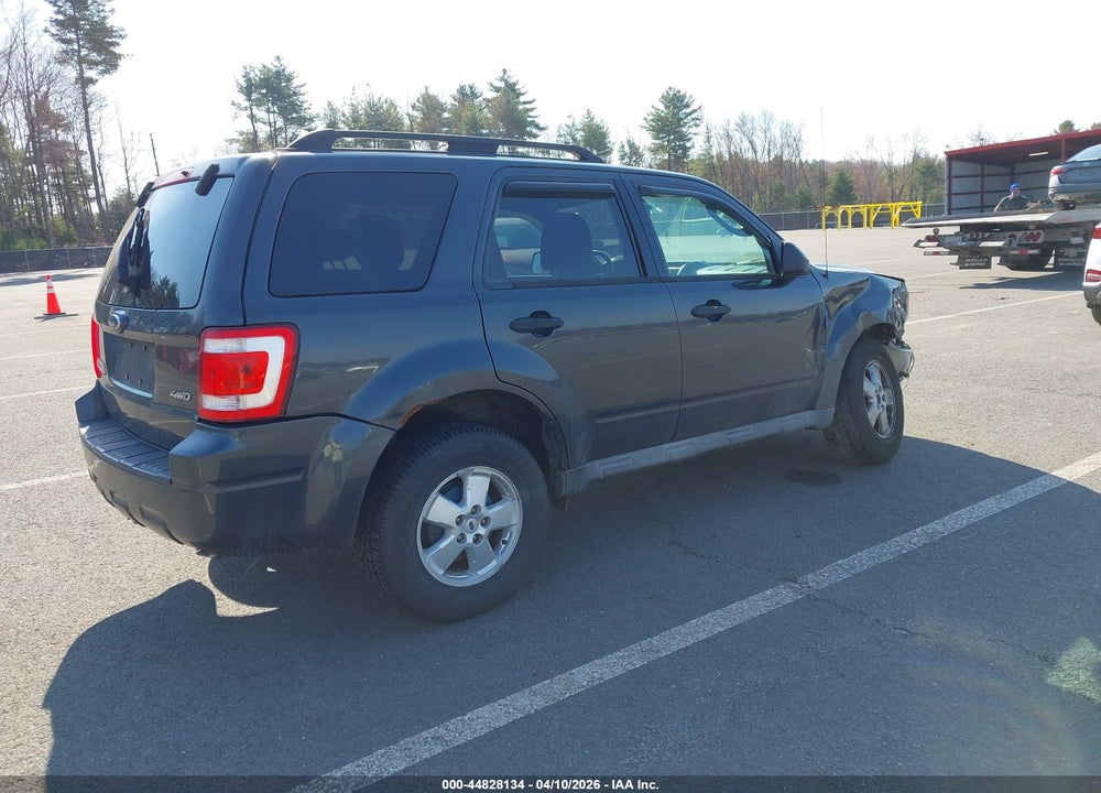 2009 FORD ESCAPE XLT VIN: 1FMCU93739KB79601