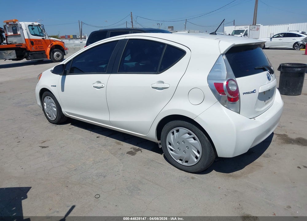 2012 TOYOTA PRIUS C TWO VIN: JTDKDTB33C1513148