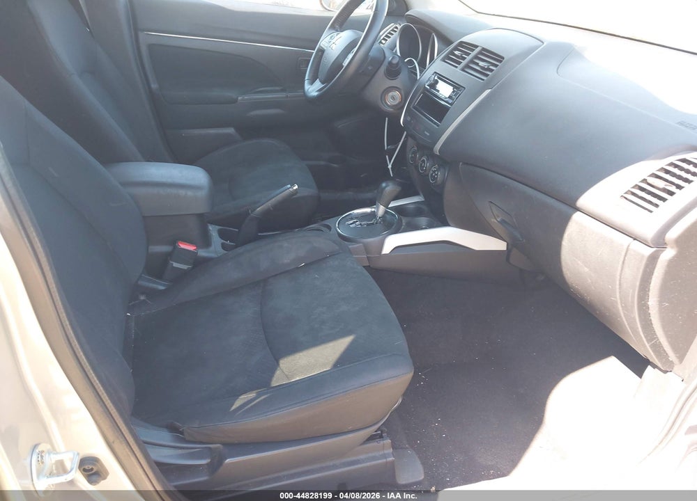 2014 MITSUBISHI OUTLANDER SPORT ES VIN: 4A4AP3AU4EE031886