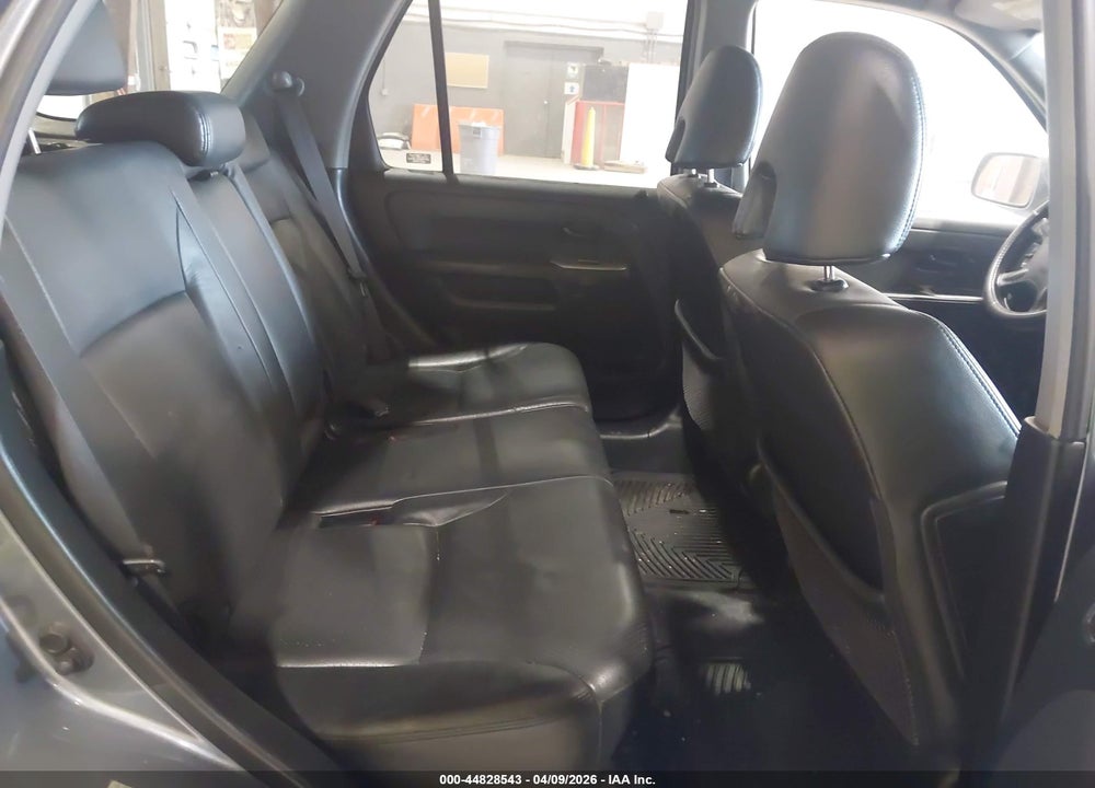 2005 HONDA CR-V SE VIN: JHLRD78945C004150