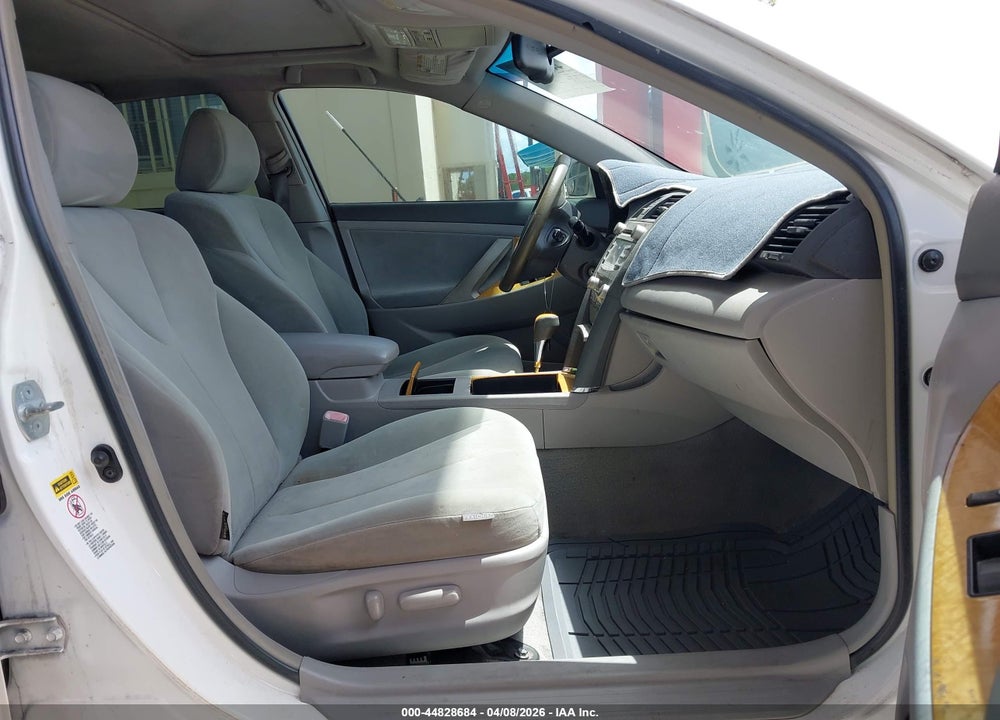 2007 TOYOTA CAMRY XLE VIN: 4T1BE46K27U720294