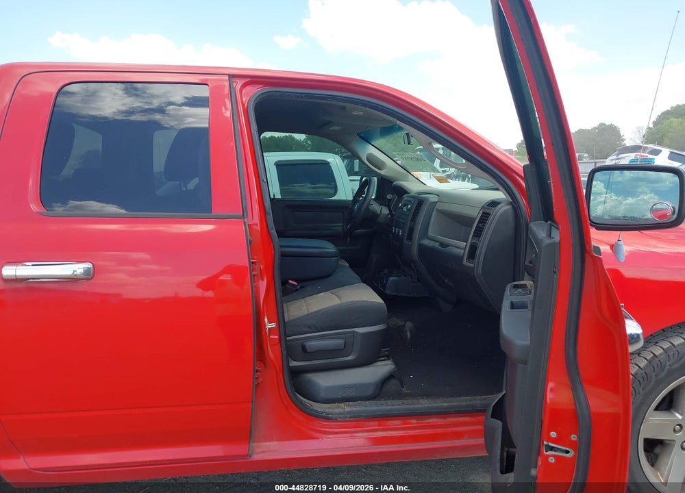 2012 RAM 1500 ST VIN: 1C6RD6FT4CS206812
