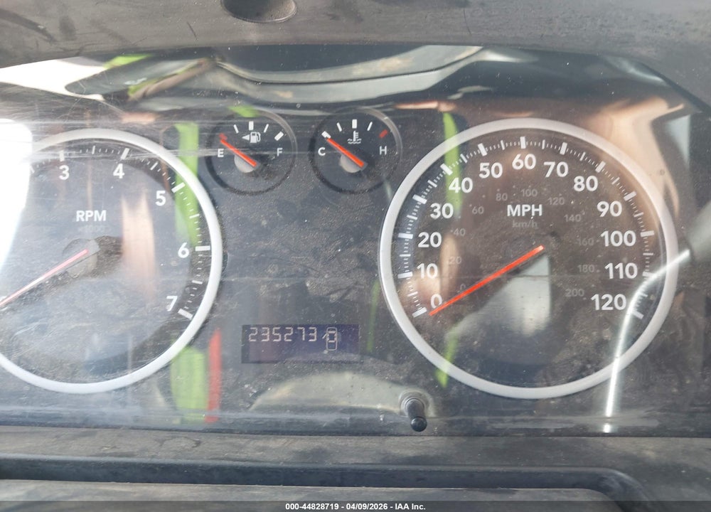 2012 RAM 1500 ST VIN: 1C6RD6FT4CS206812