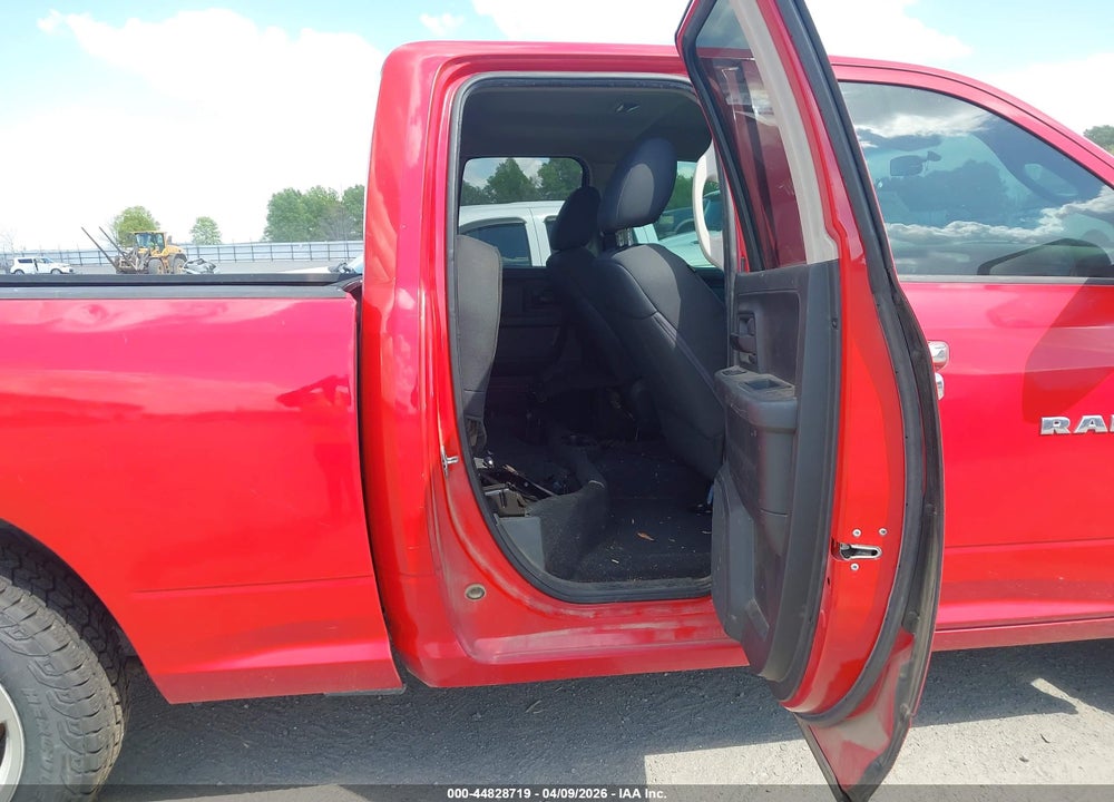 2012 RAM 1500 ST VIN: 1C6RD6FT4CS206812