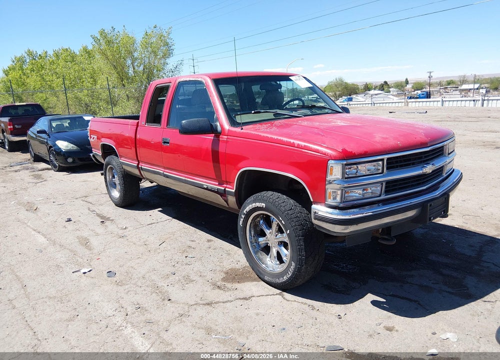 1998 CHEVROLET K1500 FLEETSIDE VIN: 2GCEK19R7W1251196