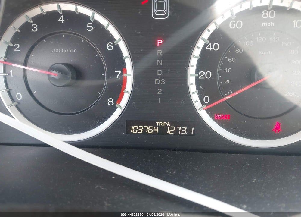 2010 HONDA ACCORD 2.4 LX-P VIN: 1HGCP2F49AA141094
