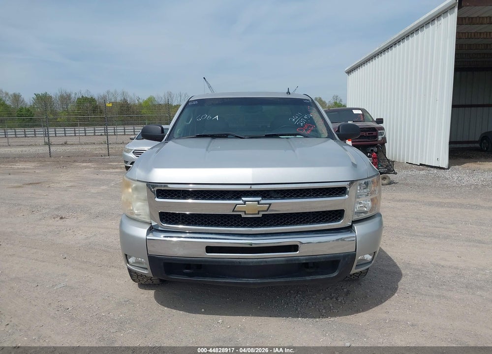 2011 CHEVROLET SILVERADO 1500 LT VIN: 1GCPKSE3XBF137213