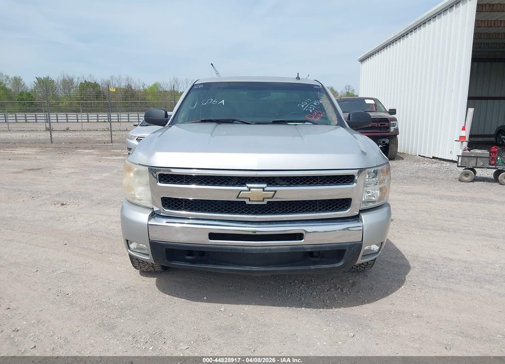 2011 CHEVROLET SILVERADO 1500 LT VIN: 1GCPKSE3XBF137213