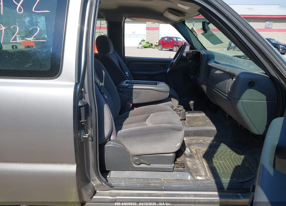 2007 GMC SIERRA 1500 CLASSIC WORK TRUCK VIN: 2GTEK19VX71108371