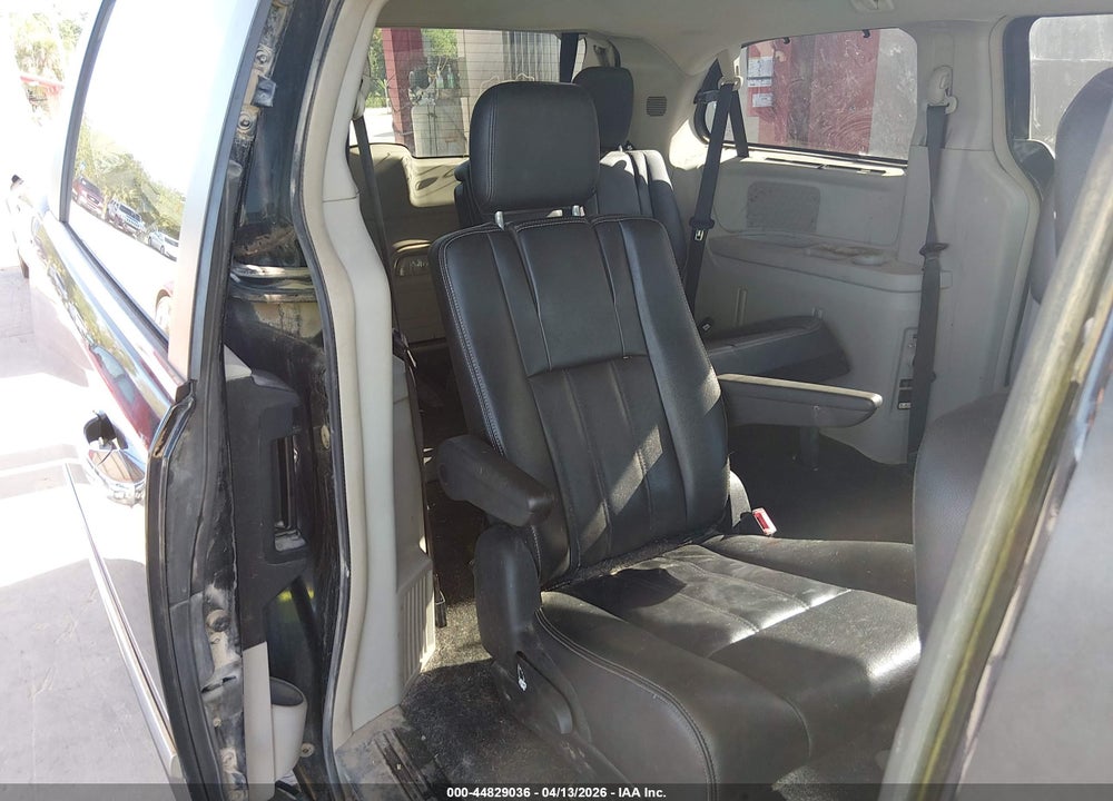 2015 CHRYSLER TOWN & COUNTRY TOURING VIN: 2C4RC1BG0FR611174