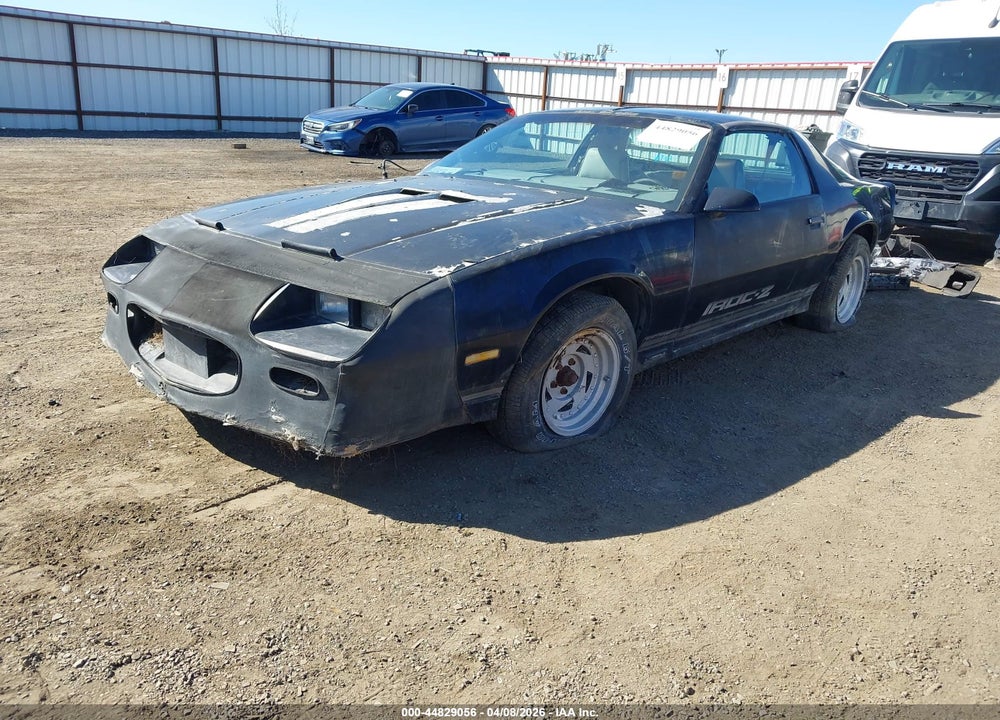 1982 CHEVROLET CAMARO VIN: 1G1AP87H9CL171061
