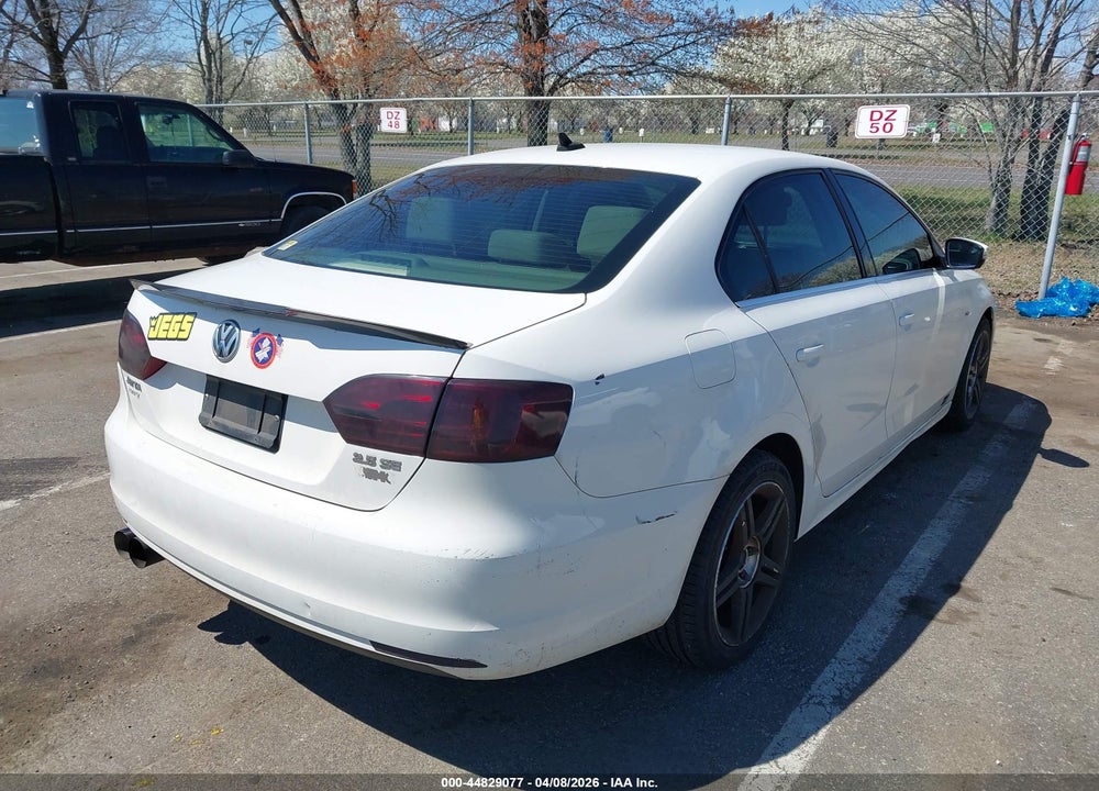 2013 VOLKSWAGEN JETTA SE VIN: 3VWDP7AJ1DM366465