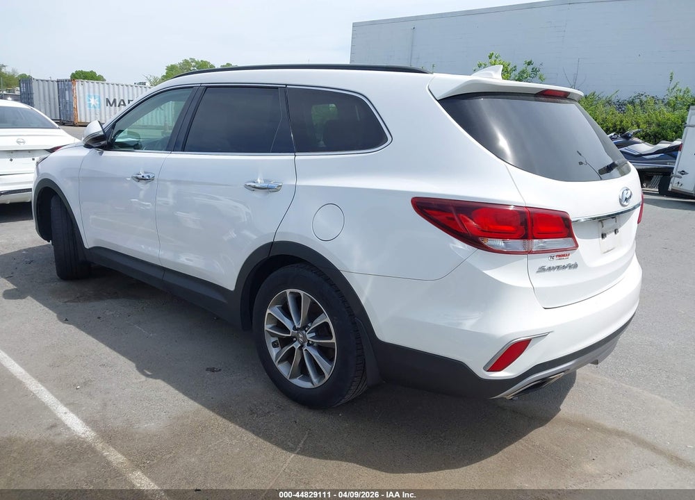 2017 HYUNDAI SANTA FE SE VIN: KM8SNDHF7HU187215