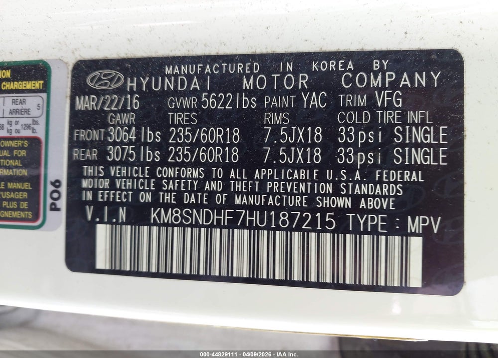 2017 HYUNDAI SANTA FE SE VIN: KM8SNDHF7HU187215