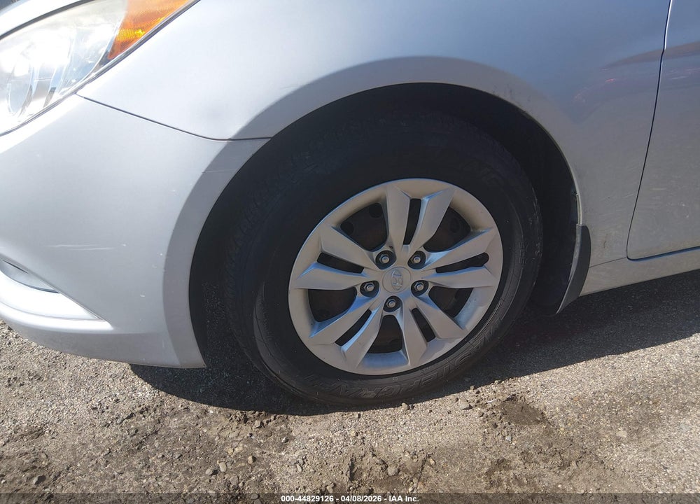 2012 HYUNDAI SONATA GLS VIN: 5NPEB4AC6CH373843