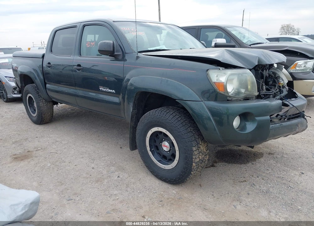 2011 TOYOTA TACOMA BASE V6 VIN: 3TMLU4EN0BM065881