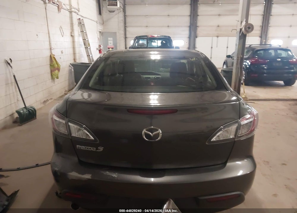 2010 MAZDA 3 I TOURING VIN: JM1BL1SF9A1353646