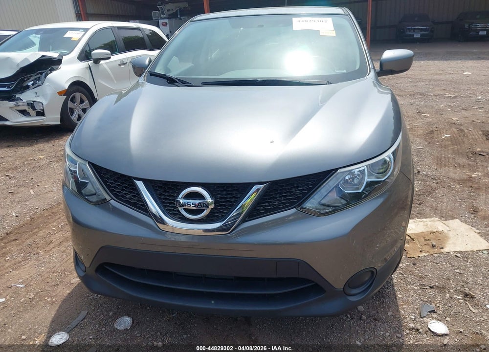2017 NISSAN ROGUE SPORT S VIN: JN1BJ1CP7HW018270