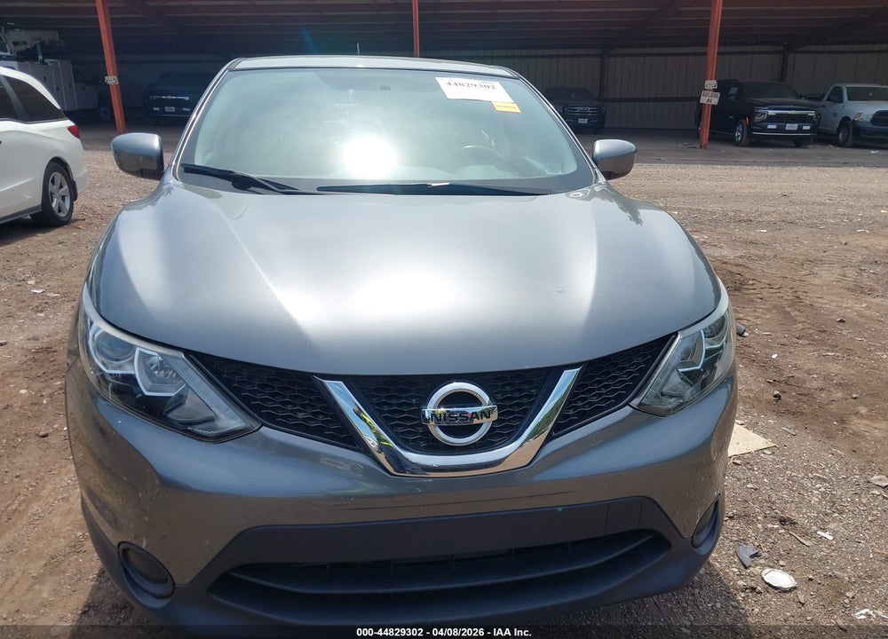 2017 NISSAN ROGUE SPORT S VIN: JN1BJ1CP7HW018270