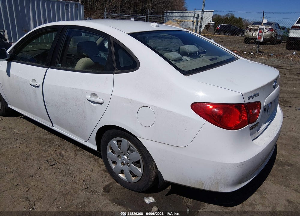 2008 HYUNDAI ELANTRA GLS/SE VIN: KMHDU46D18U464650