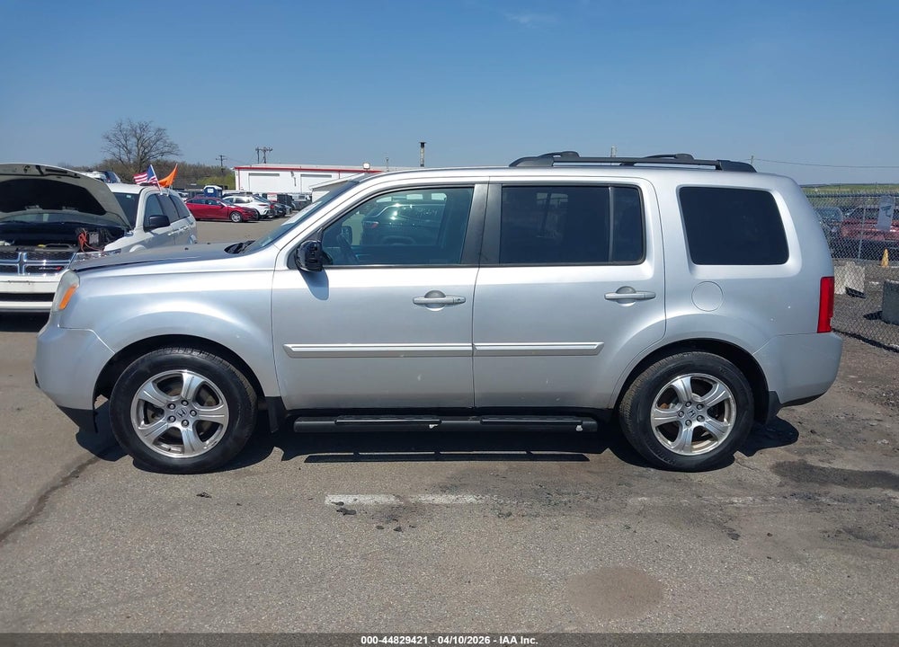 2015 HONDA PILOT EX-L VIN: 5FNYF4H57FB062689