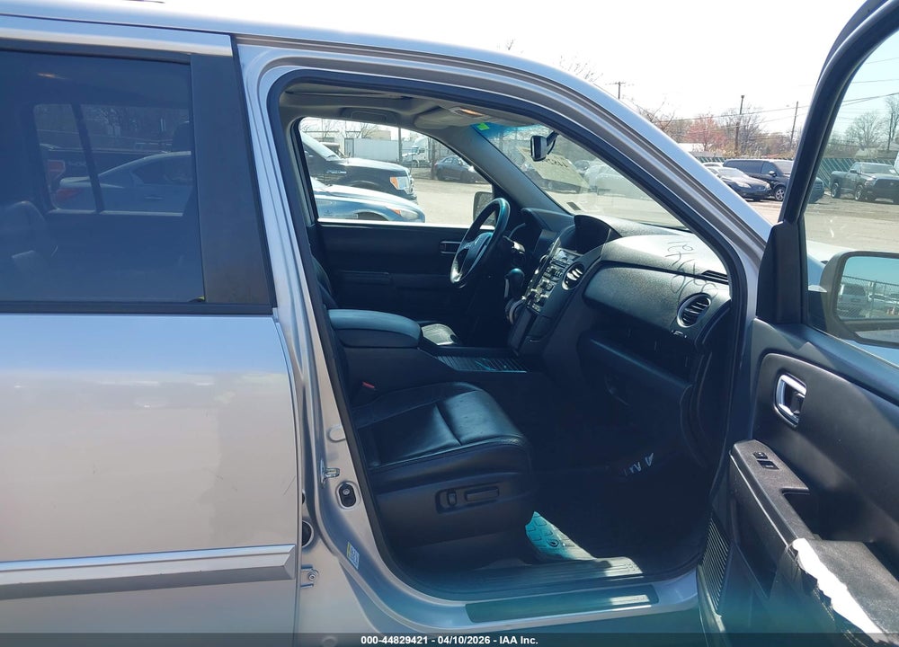 2015 HONDA PILOT EX-L VIN: 5FNYF4H57FB062689