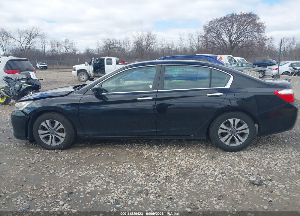 2015 HONDA ACCORD LX VIN: 1HGCR2F36FA013341