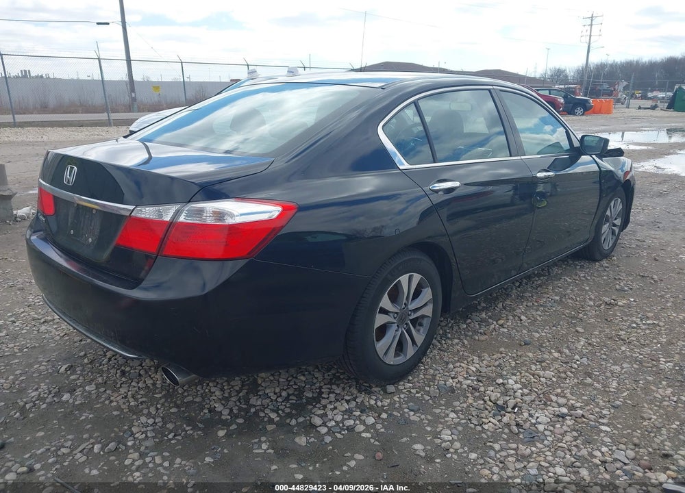 2015 HONDA ACCORD LX VIN: 1HGCR2F36FA013341