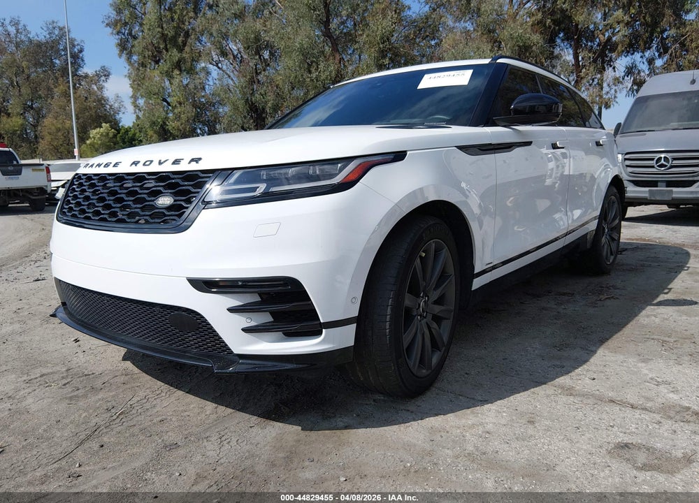 2018 LAND ROVER RANGE ROVER VELAR VIN: SALYM2RV7JA741056