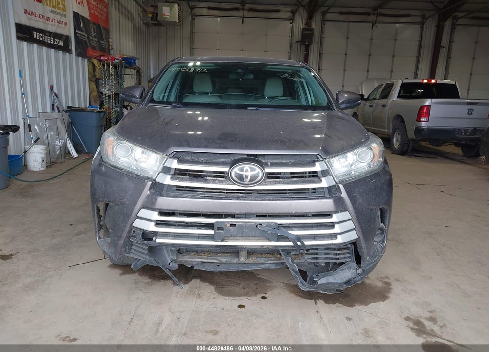 2019 TOYOTA HIGHLANDER VIN: 5TDZZRFH8KS332007