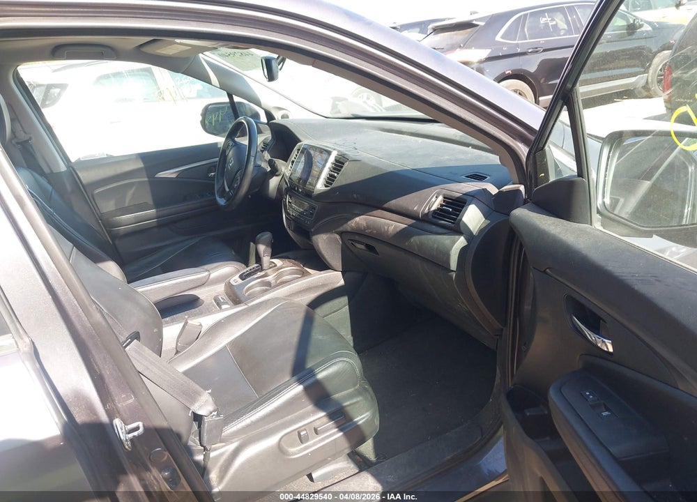2017 HONDA PILOT EX-L VIN: 5FNYF6H53HB046469