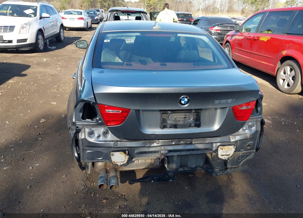 2011 BMW 328I XDRIVE VIN: WBAPK5G56BNN82020