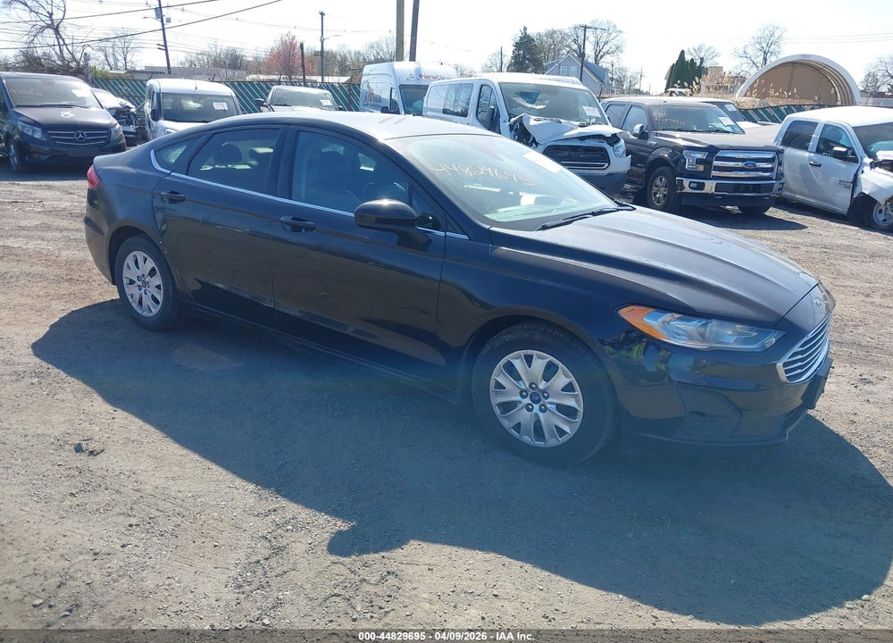 2019 FORD FUSION S VIN: 3FA6P0G73KR245148