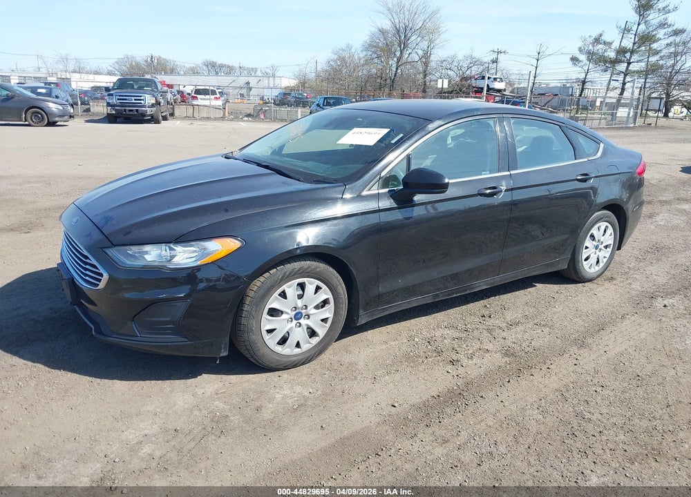 2019 FORD FUSION S VIN: 3FA6P0G73KR245148