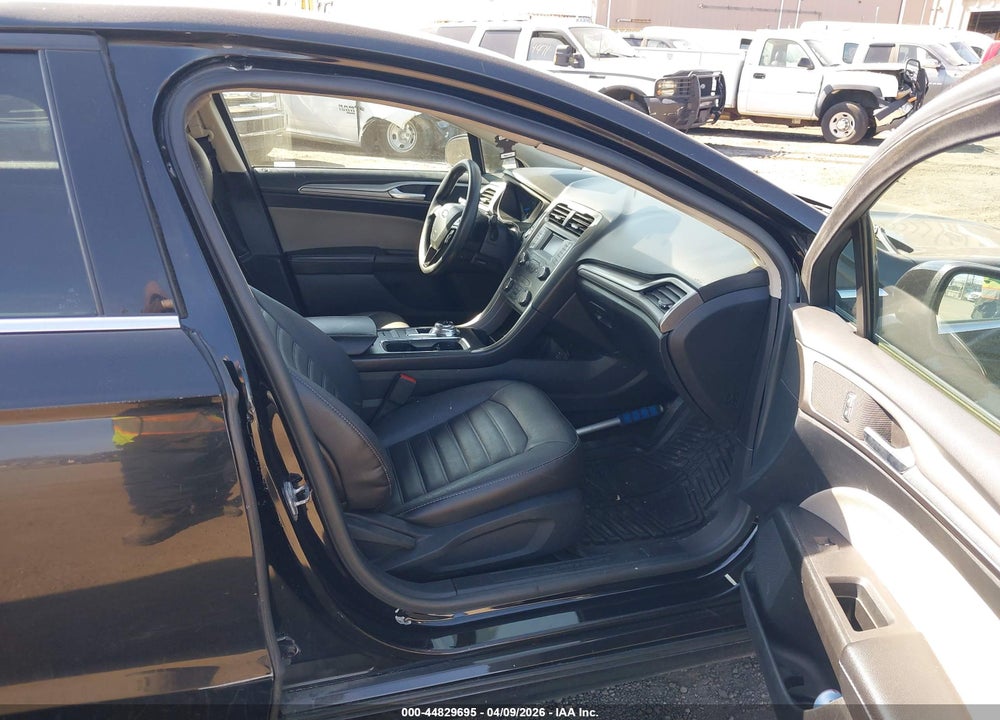 2019 FORD FUSION S VIN: 3FA6P0G73KR245148