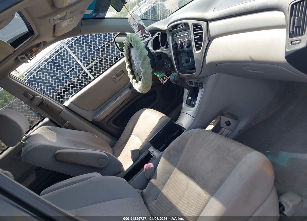 2005 TOYOTA HIGHLANDER V6 VIN: JTEGP21A950072928